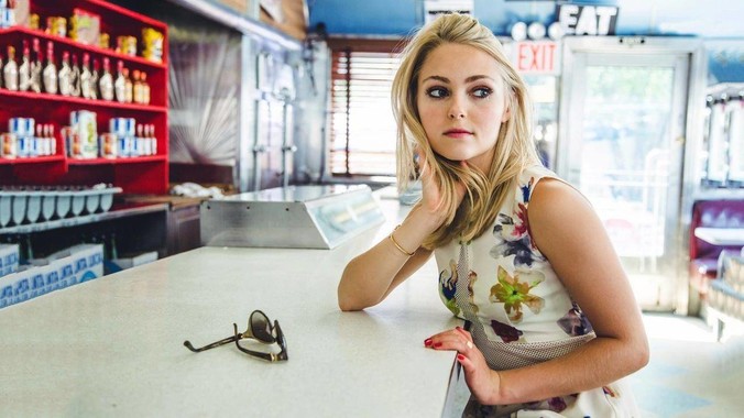 <b>只是突然很好奇，已经造出了三艘航母，为何不能按照这样的模板，批量建造航母呢?</b>